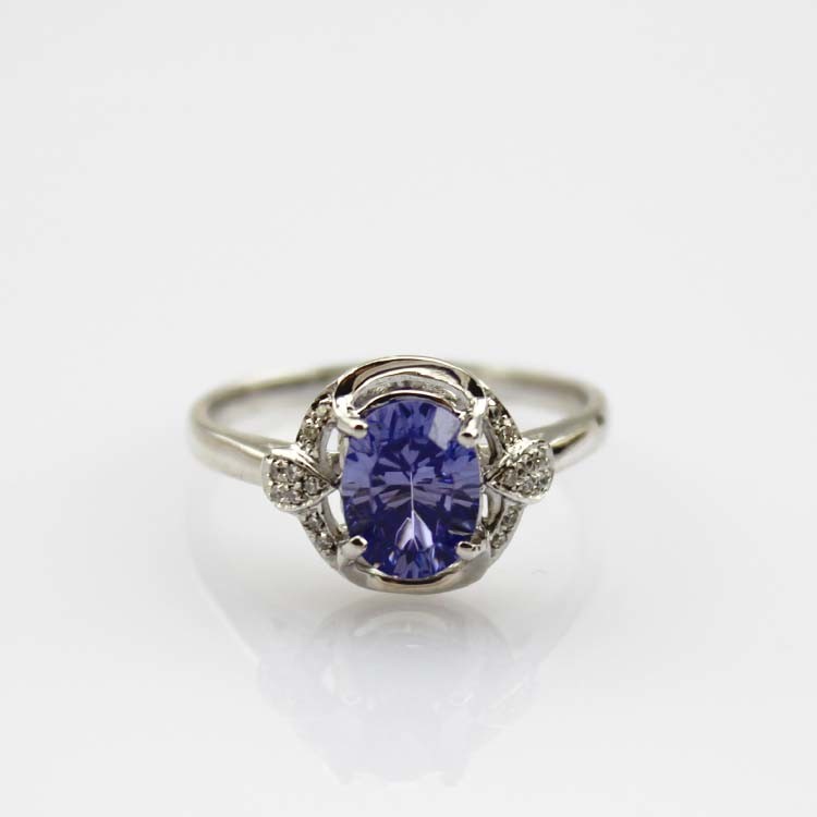 Fashion Jewelry 925 Silver 7x9mm Oval Blue Topaz Ring with Cubic Zircon(R106)