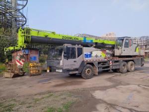 Wholesale Zoomlion 25 Ton Truck Crane With 3 Shafts And 40m Maximum Lifting Height from china suppliers