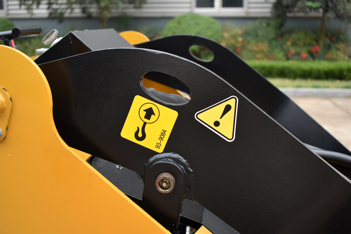 High Quality Mini Track Skid Steer Loader Made In China 25hp With Kubota Diesel Engine