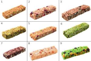 Wholesale Vegetable Juice Dried Fruits Flavor Sweet Meal Bar , Healthy Snack Bars from china suppliers