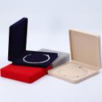 Custom Shape Sleek Soft Velvet Jewelry Box , Pearl Necklace Storage Jewelry Set