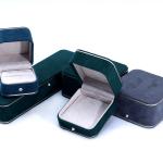 Custom Logo Velvet Jewelry Box for Handmade Bracelets and Rings in 2023 Luxury