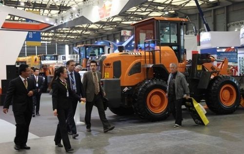 High Intensity Compact Wheel Loader Large Breakout Force Flexibility