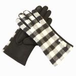Christmas 22x16cm Windproof Heated Gloves Grid Winter Ladies Mittens Fleece