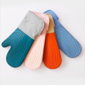 Wholesale Multifunction Professional Heat Resistant Flexible Oven Gloves Silicone Oven Mitt from china suppliers