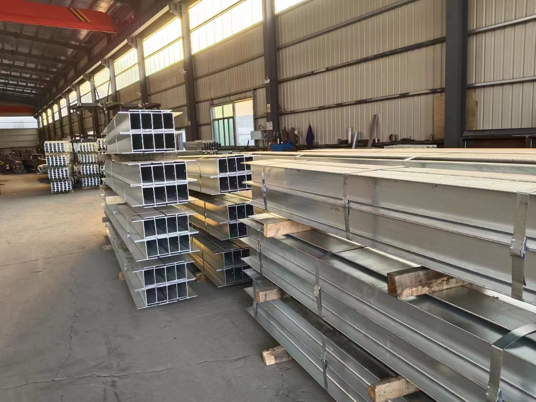 OEM Galvanizing Galvanised C Section Channel For Construction Industry