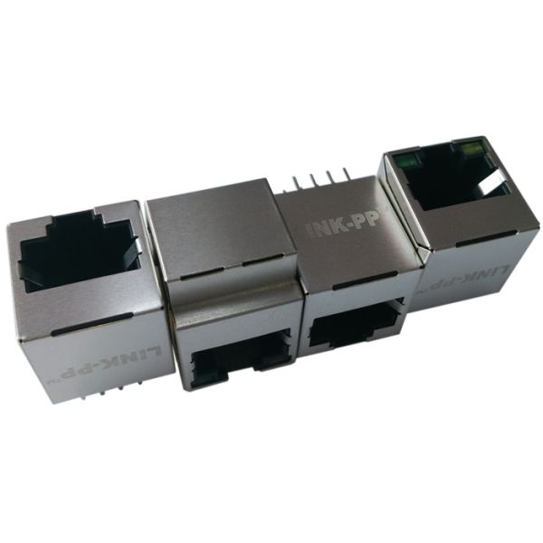 Vertical Mounting / Top Entry PoE RJ45 Connector