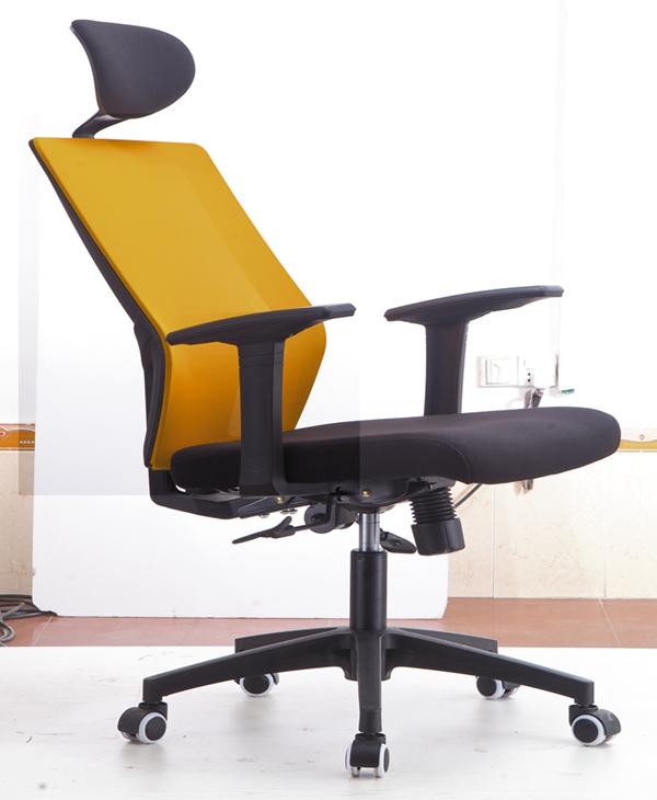 ergonomic mesh office chairs for office staffs with wheels