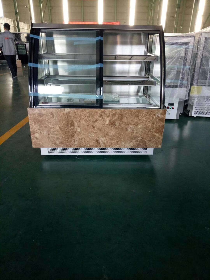 Curved Front Face Refrigerated Display Cabinet Air Cooled Cake Fresh Keeping 3