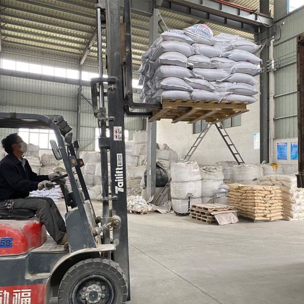 High Strength Light Yellow Corundum Mullite Refractory Castable 