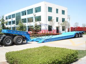 Wholesale Tri Axle Front Loading Low Bed Semi Trailer Gooseneck Hydraulic Detachable Type from china suppliers