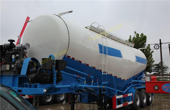 60 cbm V Type Bulk Cement Tanker Trailer For Powder / Cement Transportation