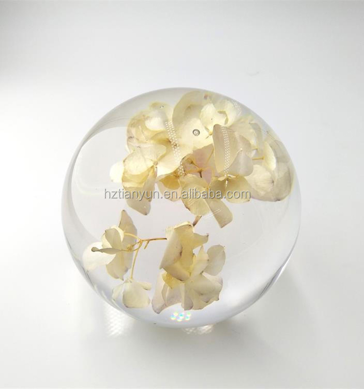 Dia80mm Dia90mm Flower Paperweight Clear Solid Epoxy Resin Sphere
