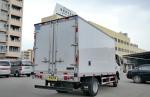 13.9 CBM 4x2 Size Refrigerated Utility Trailer , Refrigerated Delivery Truck