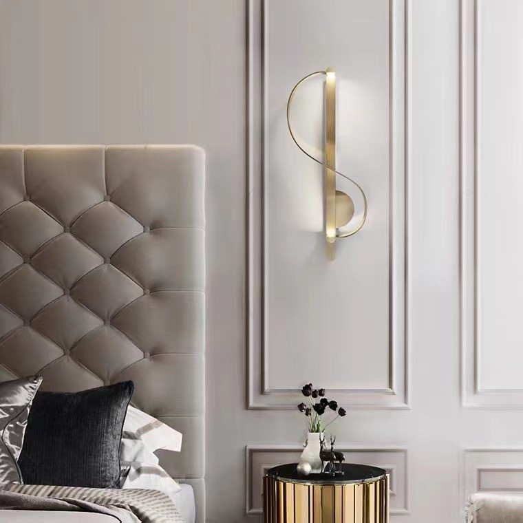 Modern New Style LED Indoor Gold Wall Light For Living Bedroom Wall Lamp