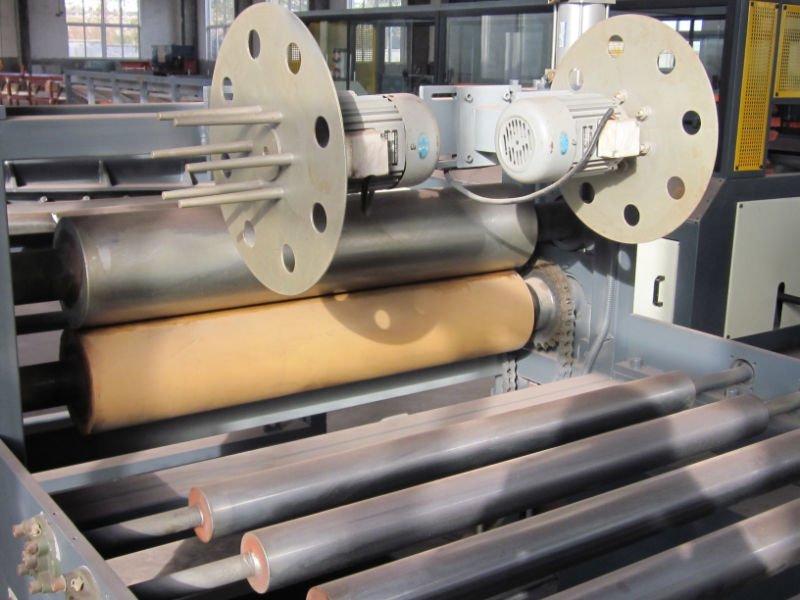 ISO9001 Certification PVC Calender Machine Plastic Five Roll Calender Machine