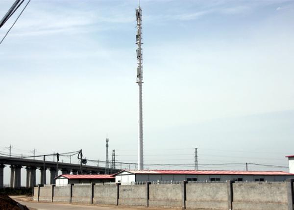 30m Self Supporting Steel Monopole Tower , Signal Transmission Monopole Telecom