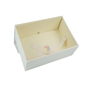 Wholesale Custom Logo Luxury Magnetic Closure Folding Paper Handbag Box Packaging Rigid Cardboard from china suppliers
