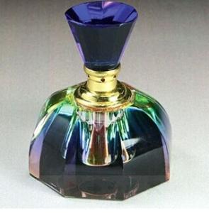 Wholesale Elegant Crystal Perfume Bottle from china suppliers