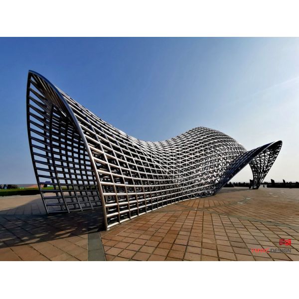 Whale Shape Stainless Steel Sculpture Perfect for Outdoor Decoration and Landscaping