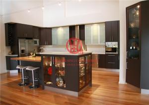 Wholesale Fashion Shaker-style Solid Wood Kitchen Cabinet with Excellent Design and Quality from china suppliers