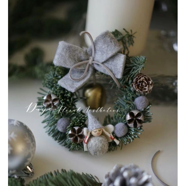 10cm Mini Silk Fake Flower Wreath Garland Christmas Decoration Window Pendant