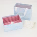 Valentine's Day wholesale customized gift packaging box with handle cardboard