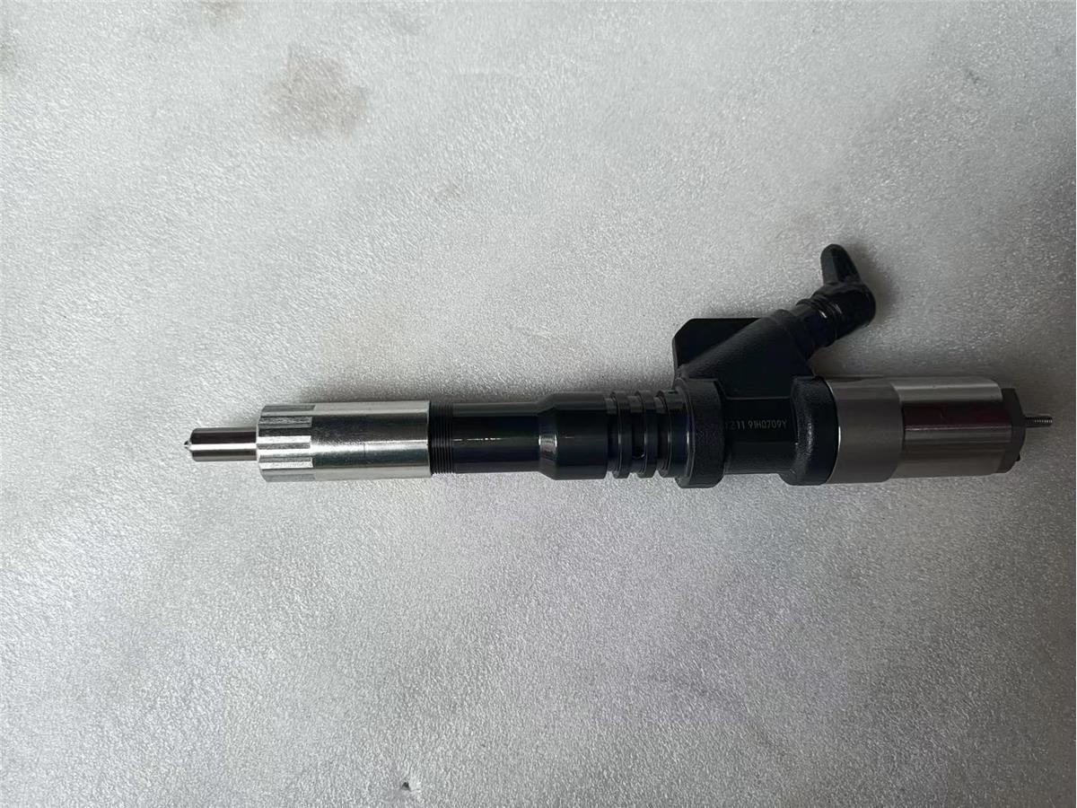 6D125 Diesel engine fuel parts injector 6156-11-3300 for Komatsu PC400-7
