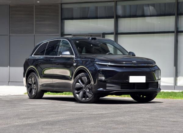 Intelligent Technology Li Xiang L6 Electric Vehicle Car New Energy Gas 1.5T