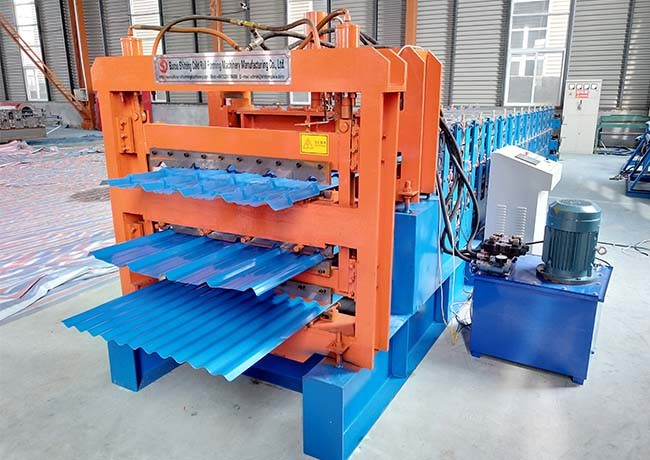 Triple Layer Roofing Sheet Roll Forming Machine Capacity 5T For Three Different Profile