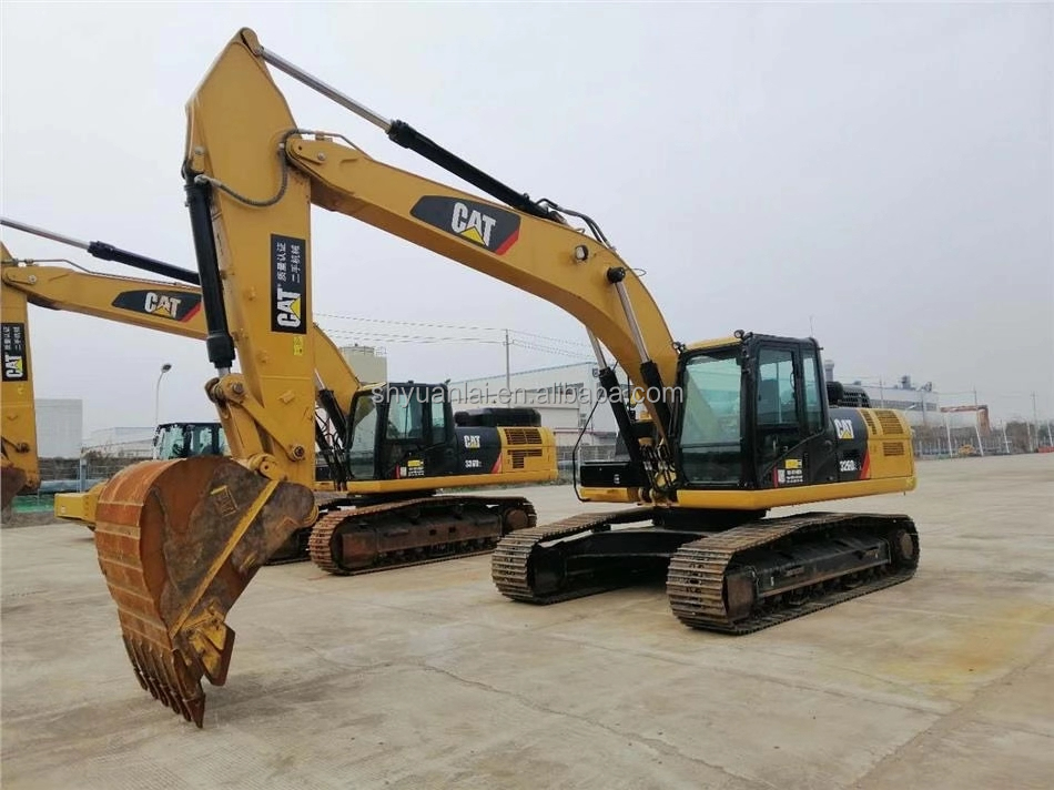 High Power CAT326D2 Excavator with Low Machine Weight and Low Working Hours in Shanghai