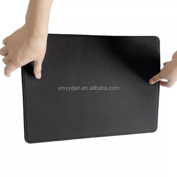 Gaming Style 45x45 Artisan Mouse Pad with Customizable Thickness of 5mm and PORON Foam