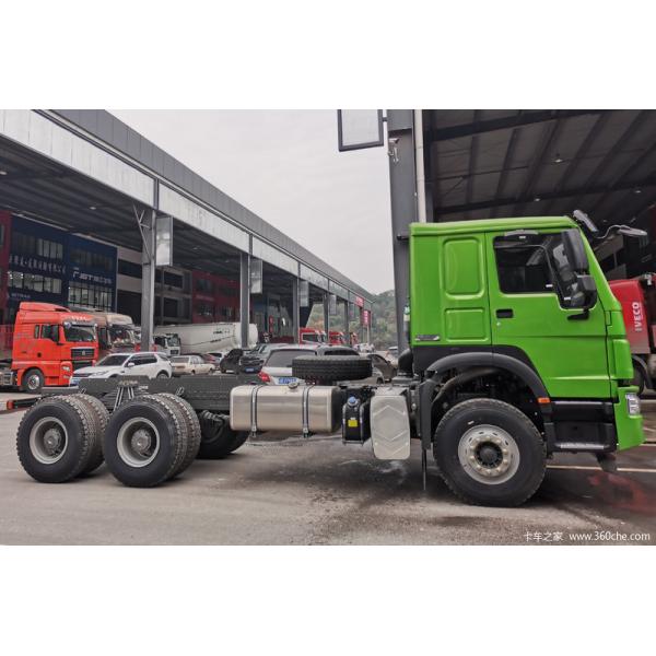 Normal Driver's Seat Sinotruk Howo 371 Hp Euro 2 Manual 6X4 Diesel Engine Truck Head