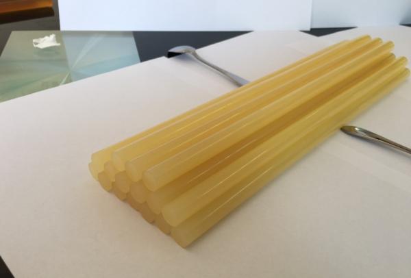 0629-3 Strip High bonding strength hot melt glue sticks For Electronic