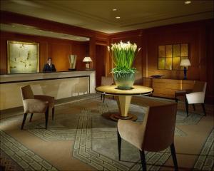 Wholesale 5 Star Hotel Reception Area Furniture Unfolded With Solid Chair from china suppliers