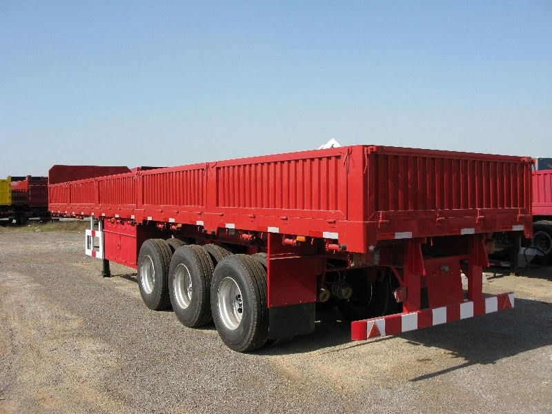 13 Meters Gooseneck Flat Bed Semi Trailer Container Chassis For Transport