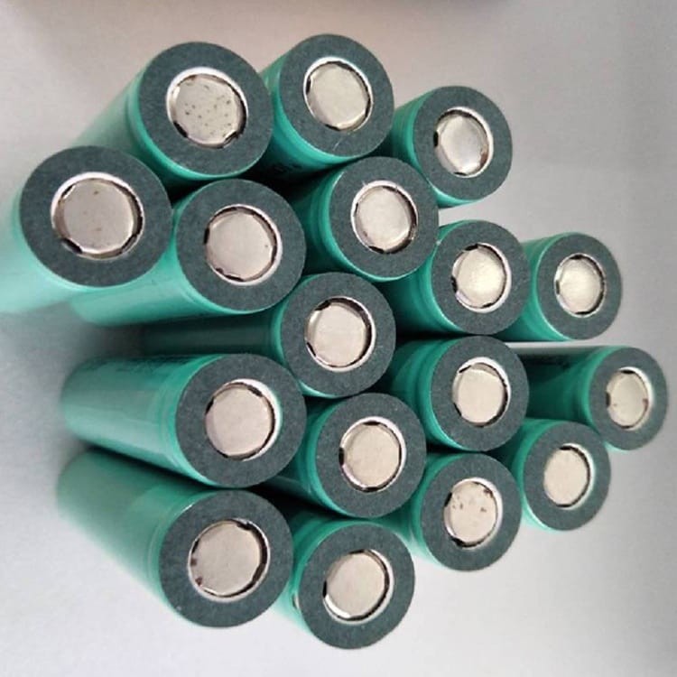 Automatic 18650 Battery Insulation Paper Sticker Cylindrical Cell Terminal Paper Padding Sticking Machine
