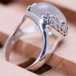 Thai Sterling Silver Ring with White Chalcedony Vintage Style Women Ring (040191