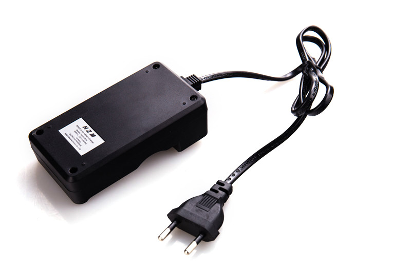 High Efficiency Universal Rapid Battery Charger , Lithium Ion Smart Charger Compact