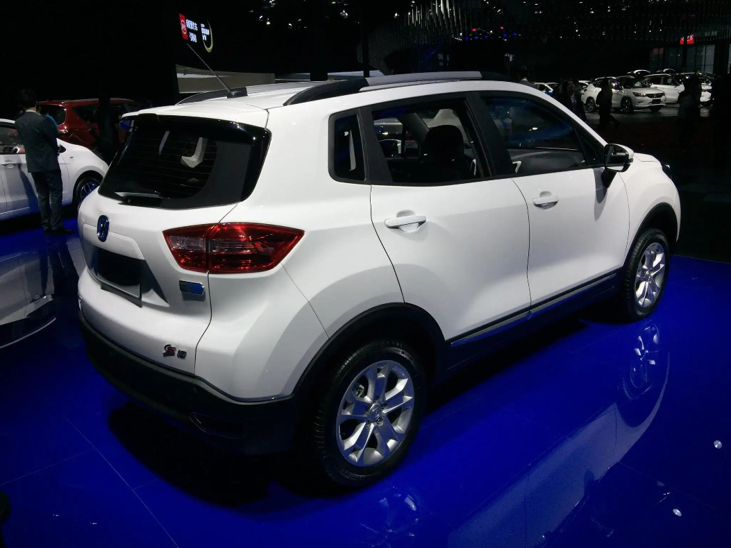 2023 Changan Cs15 Ev 55kw Engine 450/530km Range Full Version 0km Used Car with within 4100 * 1740 * 1630mm