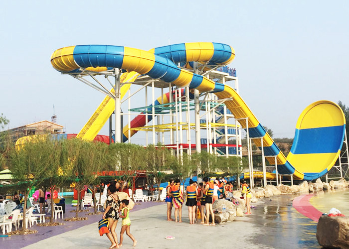 Commercial Fiberglass Water Slides , Adult Giant Boomerang Water Park Rides