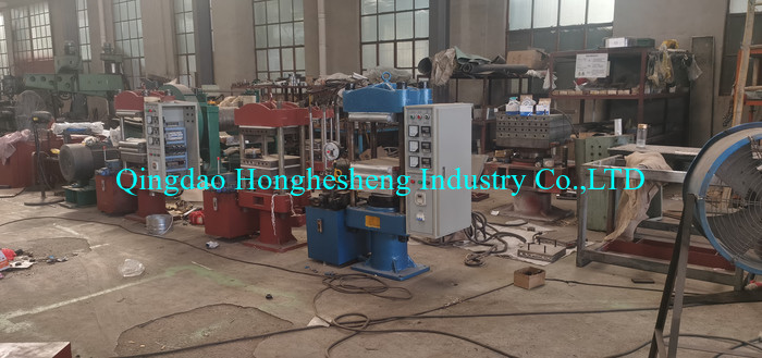 550X550*4 Automotive Rubber Vulcanizer