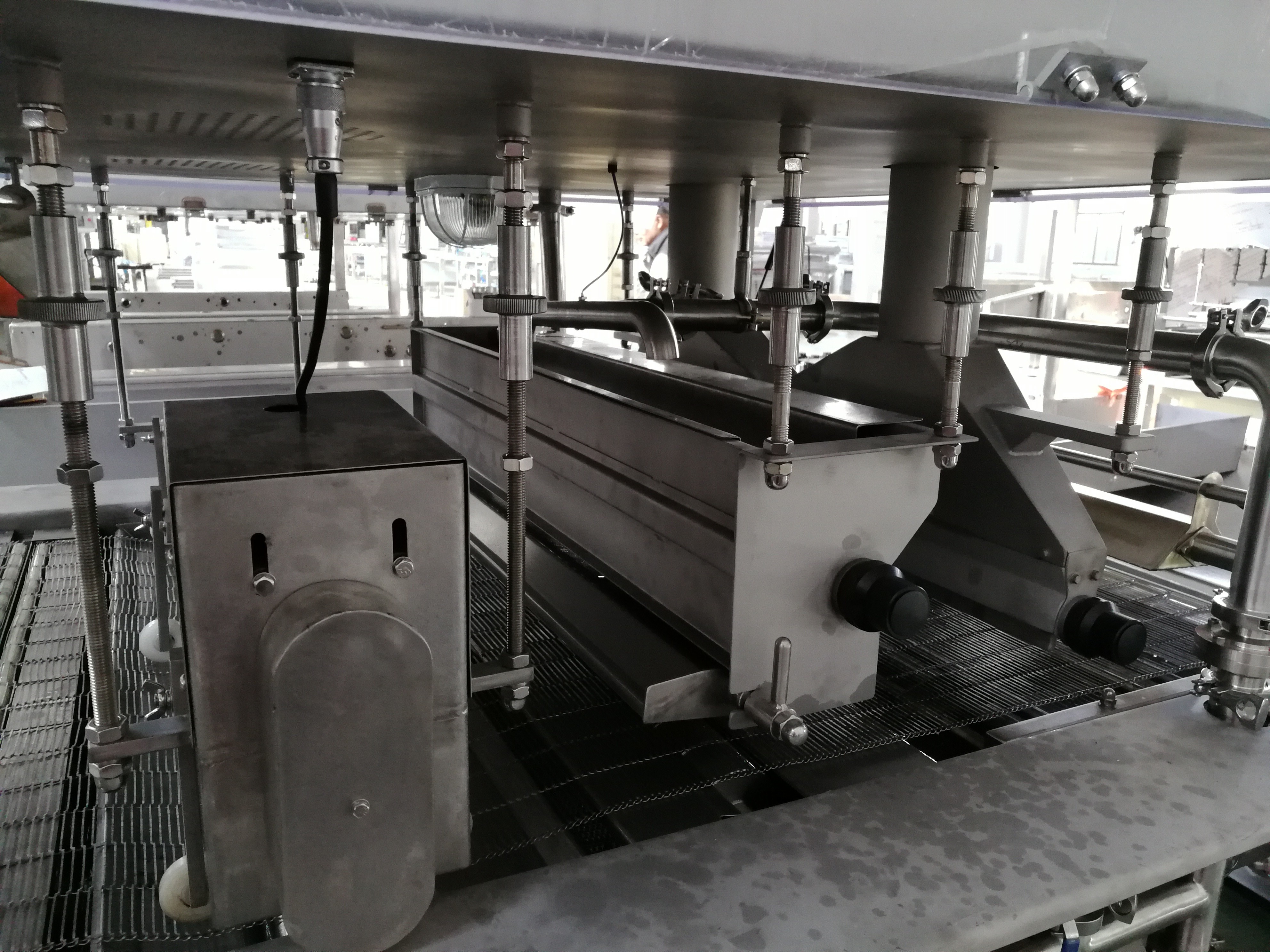 Double Coating 500kg/H Chocolate Enrobing Machine