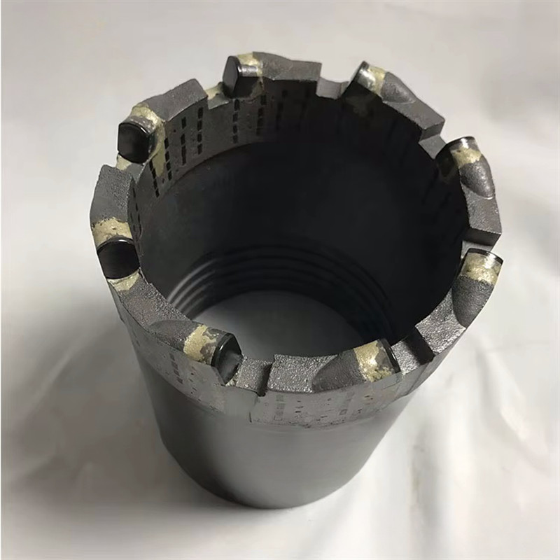 AQ、BQ、NQ、HQ、PQ PDC Sintered Matrix Core Drill Bit