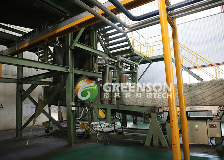 Batch Melting Process Mineral Wool Production Line 380v/50hz Power Supply Customizable Options