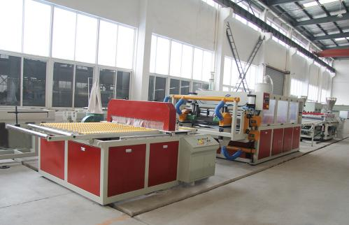 Motor Gearbox PLC Components PVC Window Profile Extrusion Line for Manufacturing Plants