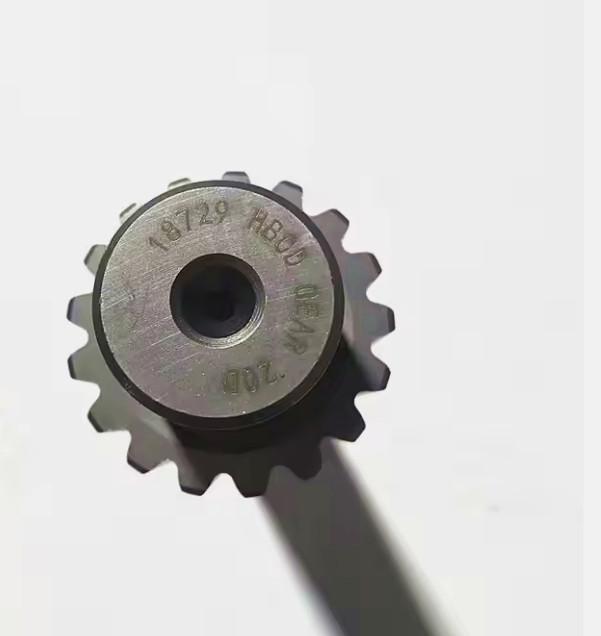 Shacman Truck Transmission Parts Main Shaft Gearbox Parts Spindle 18729 Second Shaft