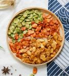 Crispy Fried Seaweed Fava Beans Snacks Sliced Broad Bean Product