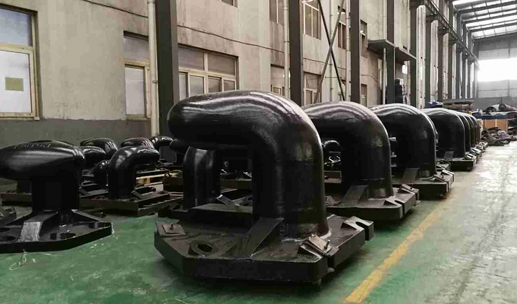 Maritime International Jetty Single Bitt Bollard Stainless Steel Mooring