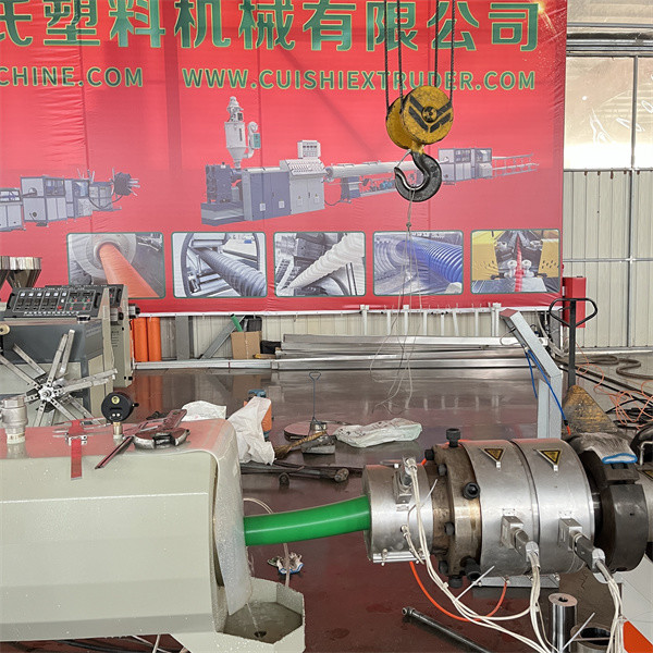 PVC Pipe Manufacturers Machine 200kg/h - 250kg/h PVC Conical Twin Screw Extruder